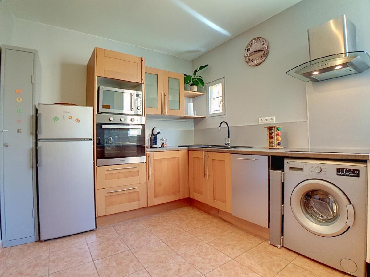 Stop Chez M Cozy # Qualite # Confort # Simplicite Пьер-Бенит Экстерьер фото